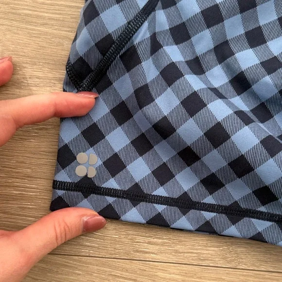 Sweaty Betty Power 6" Biker Shorts - Picture 3 of 5